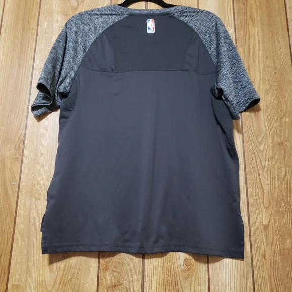 Portland Trailblazers LOS BLAZERS shooting Shirt SZ LG Fanatics NBA - Picture 2 of 8